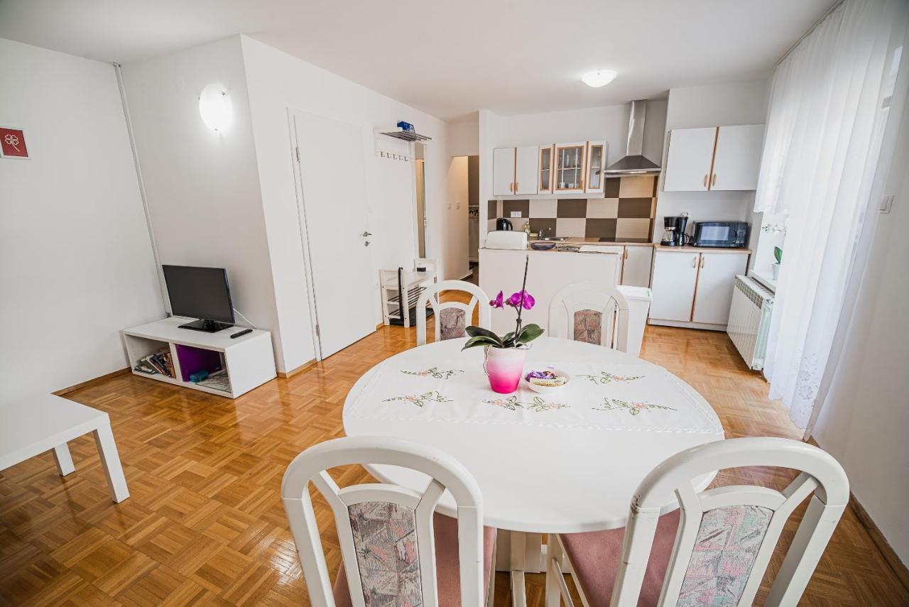 Vila K29 Бовец Номер фото